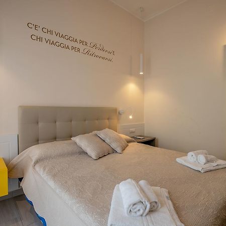 Bed and Breakfast Residenza Eleonora Salerno Exterior foto