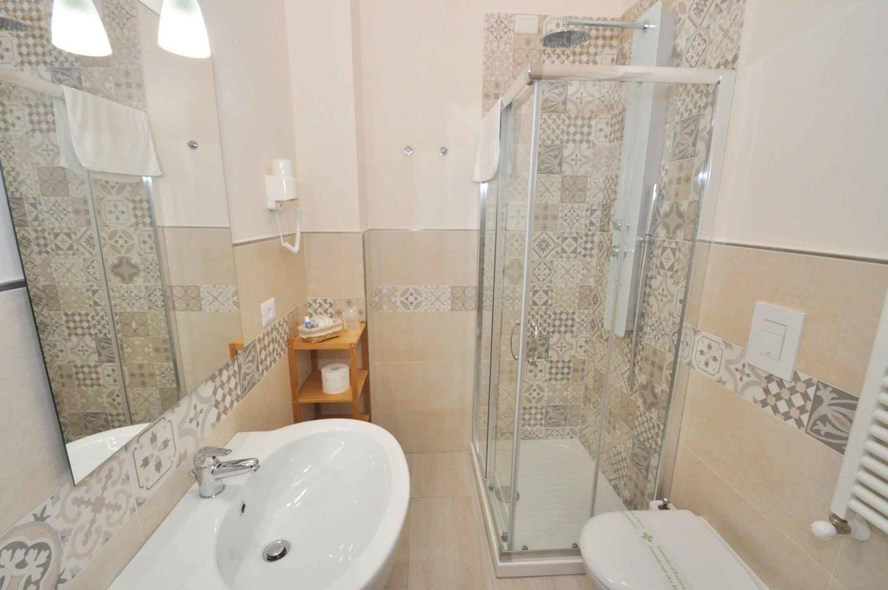Bed and Breakfast Residenza Eleonora Salerno Exterior foto