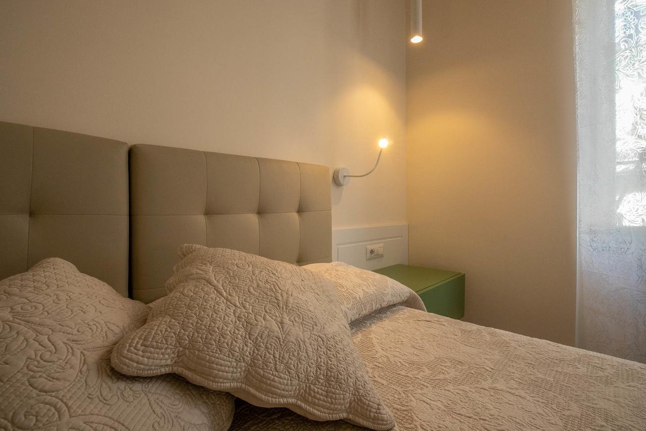 Bed and Breakfast Residenza Eleonora Salerno Exterior foto