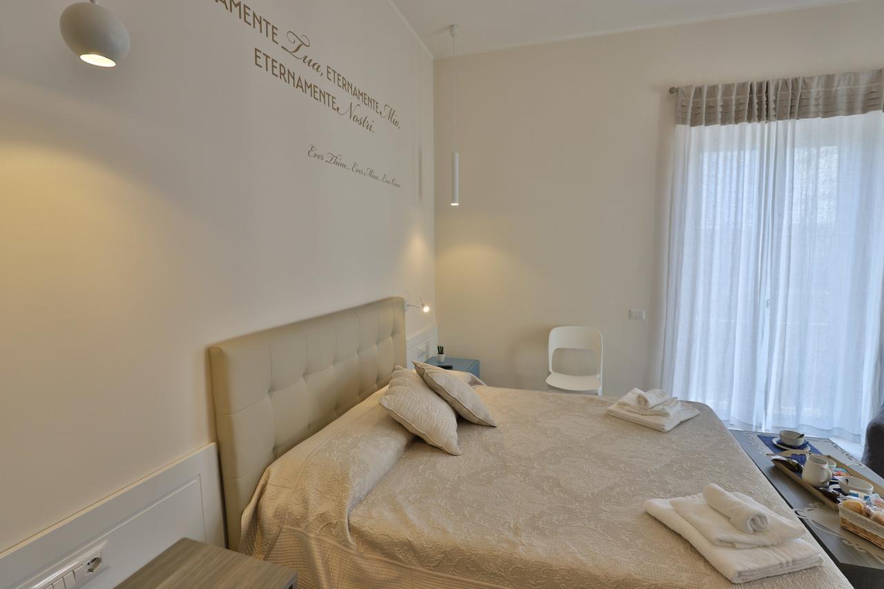 Bed and Breakfast Residenza Eleonora Salerno Exterior foto