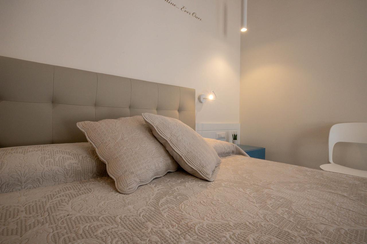 Bed and Breakfast Residenza Eleonora Salerno Exterior foto