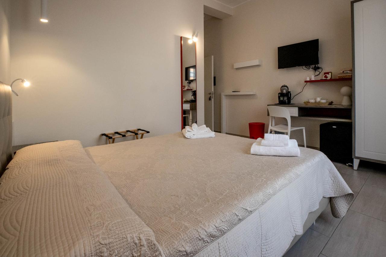 Bed and Breakfast Residenza Eleonora Salerno Exterior foto